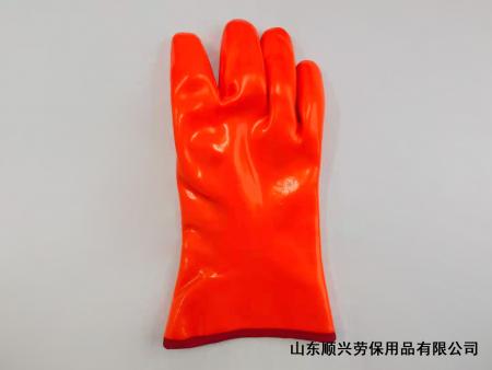 PVC-beschichtete Handschuhe im Winter