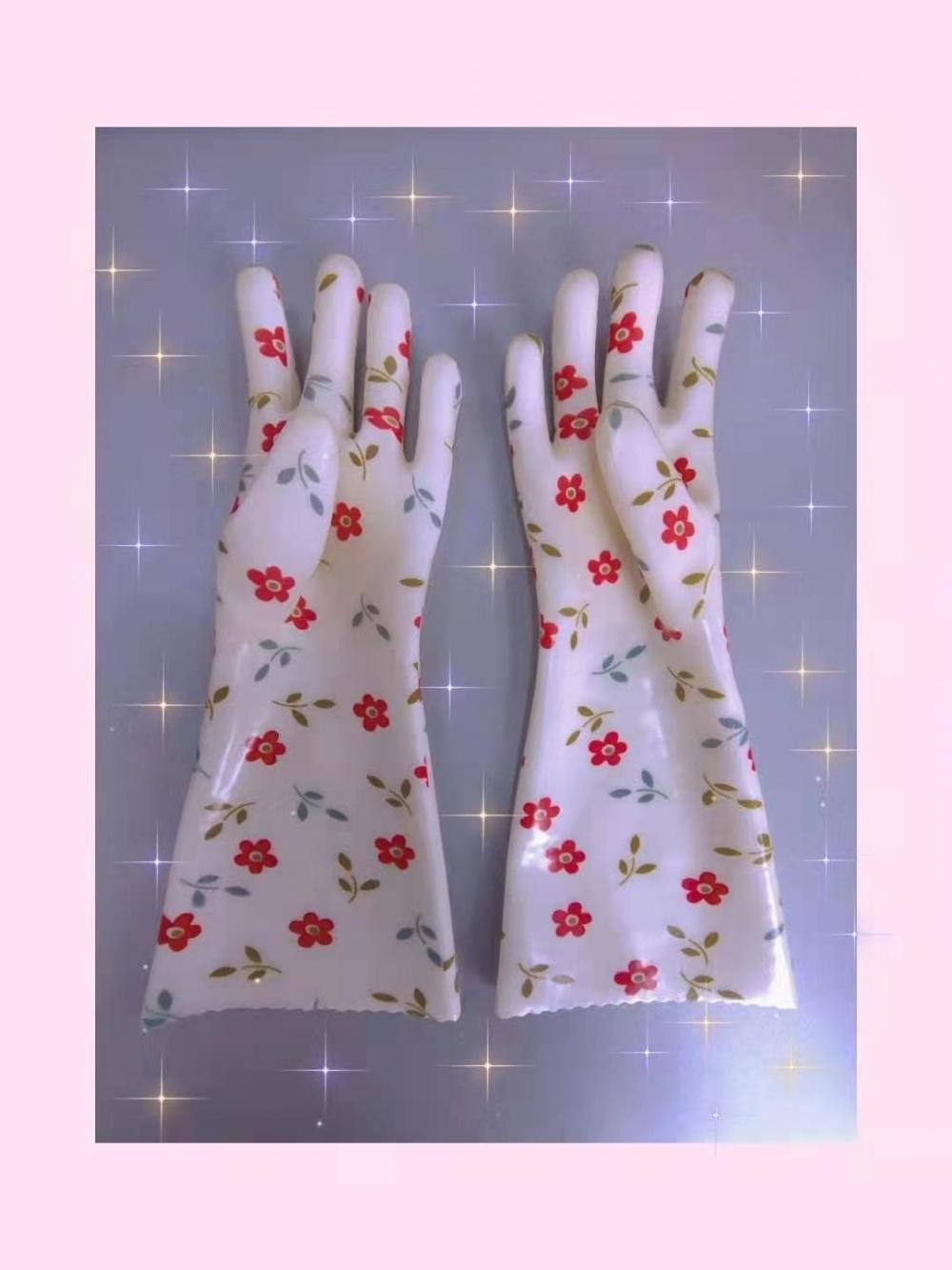 Beautiful pvc household gloves.jpg