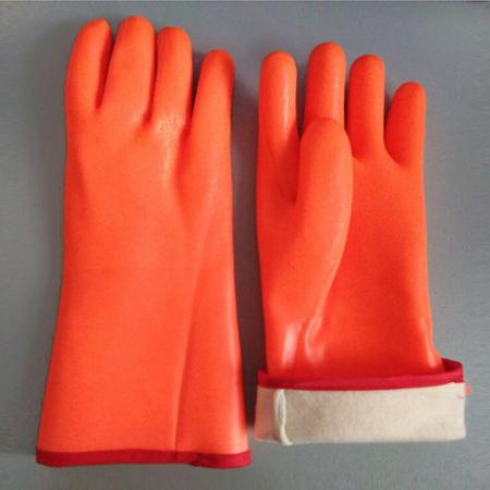 длинные холодостойкие перчатки